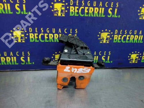 Used Tailgate lock Tailgate lock SKODA FABIA I Praktik (6Y5) 1.2 (64 hp) 8451652 8451652