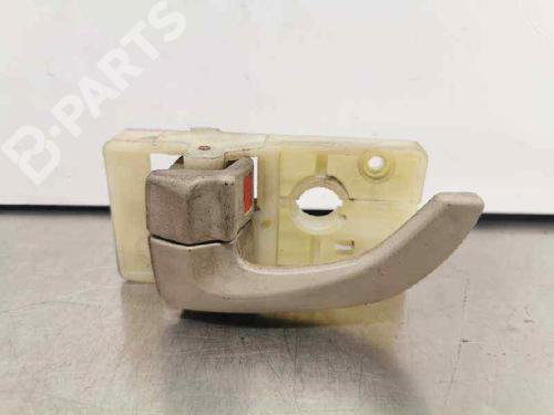Used Front left interior door handle Front left interior door handle HYUNDAI TUCSON (JM) 2.0 (141 hp) 8458722 8458722