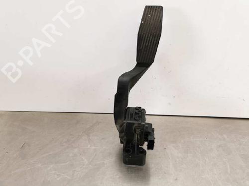 Used Pedal OPEL ZAFIRA A MPV (T98) 2.0 DTI 16V (F75) (101 hp) 8465098