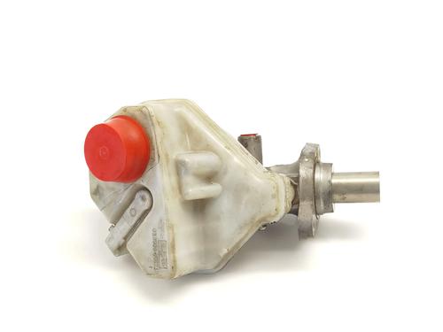 Used Brake master cylinder VOLVO XC60 I SUV (156) D5 AWD (205 hp) 13658926
