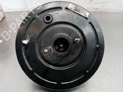 Used Servo brake RENAULT MEGANE III Hatchback (BZ0/1_, B3_) 1.5 dCi (86 hp) 8463824