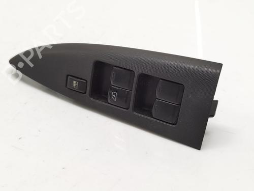 Used Left front window switch NISSAN NOTE (E11, NE11) 1.5 dCi (86 hp) 31194775