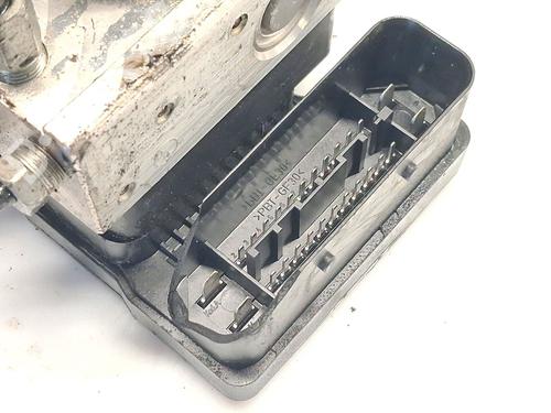 ABS pump TOYOTA YARIS (_P9_) 1.33 VVT-i (NSP90_, NSP90R) | BP28600572M43