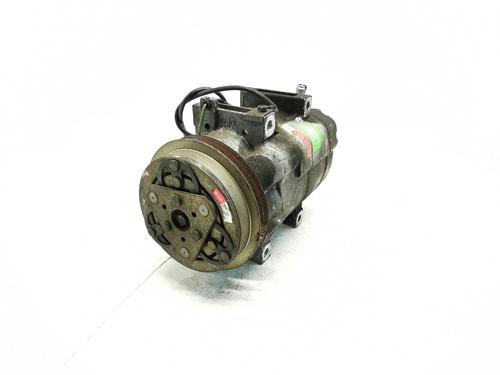 Used AC compressor AUDI 80 B2 Saloon (811, 813, 814, 819, 853) [1978-1987]  28600585