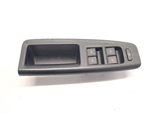 Venstre fortil elrude kontakt VW POLO IV (9N_, 9A_) 1.2 (60 hp) 30721083