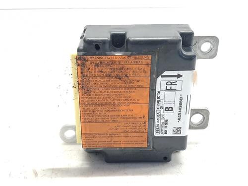 ecu-airbags-nissan-pulsar-hatchback-c13-2014-40534338 main image