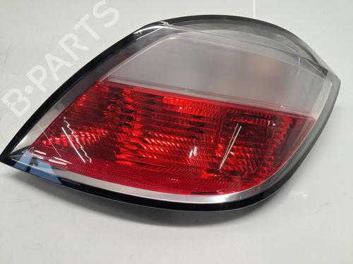 Used Right taillight OPEL ASTRA H (A04) 1.4 (L48) (90 hp) 33162208