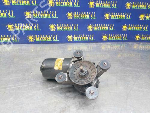 Essuie-glace moteur avant HYUNDAI COUPE I (RD) 1.6 16V (116 hp) 9810022100