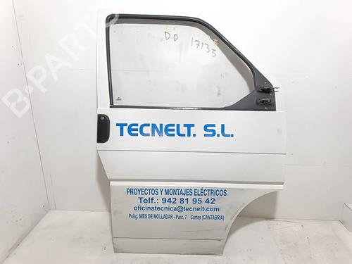Used Right front door VW TRANSPORTER T4 Van (70A, 70H, 7DA, 7DH) 1.9 TD (68 hp) 17437903
