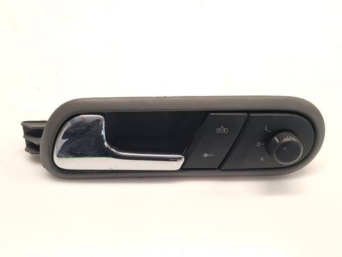 Used Front left interior door handle SEAT CORDOBA (6L2) 1.9 TDI (100 hp) 29520187