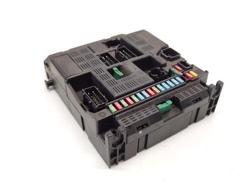 Used Fuse box PEUGEOT 307 (3A/C) 2.0 HDi 90 (90 hp) 32059035