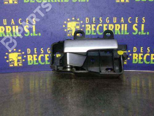 Used Front right interior door handle Front right interior door handle FORD C-MAX (DM2) 1.6 (100 hp) 8430211 8430211