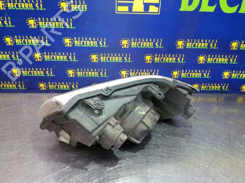 Right headlight LAND ROVER FREELANDER I (L314) 2.0 DI 4x4 | BP8429221C29 