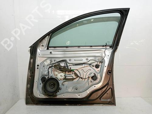 BP17988097C3 | Porte avant droite VOLVO S40 II (544) 1.6 D BP17988097C3