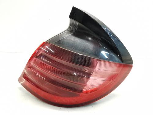 Used Right taillight MERCEDES-BENZ C-CLASS Coupe (CL203) [2001-2011]  22762181