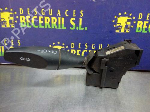 Used Steering column stalk FORD TOURNEO CONNECT 1.8 TDCi /TDDi /DI (75 hp) 8441531