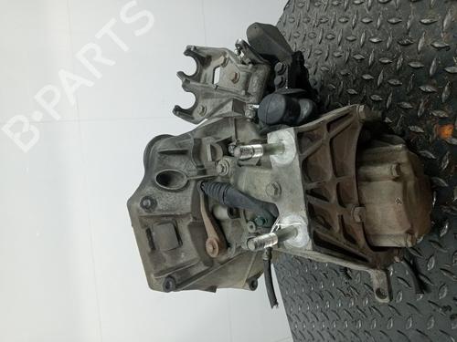 Boîte de vitesses FIAT QUBO (225_) 1.3 D Multijet (225AXE1A, 225CXE1A, 225AXH1A, 225AXL1A,... (95 hp) 31792972