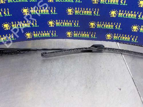 Used Front windshield wiper arm SKODA FABIA I (6Y2) [1999-2008]  8436606