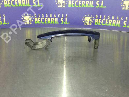 Used Front left exterior door handle VW POLO (9N_, 9A_) 1.4 16V (75 hp) 8425662