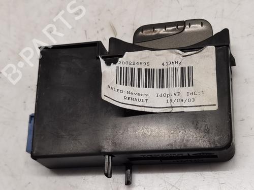 card-reader-renault-laguna-ii-bg01_-2001-2002-2003-2004-2005-2006-2007-40237045 main image
