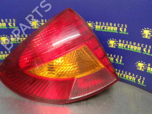 Used Left taillight KIA RIO I Hatchback (DC) 1.5 16V (97 hp) 8434223