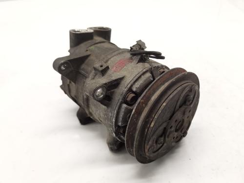 Used AC compressor AC compressor NISSAN TERRANO II (R20) 2.7 TDi 4WD (125 hp) 36378674 36378674