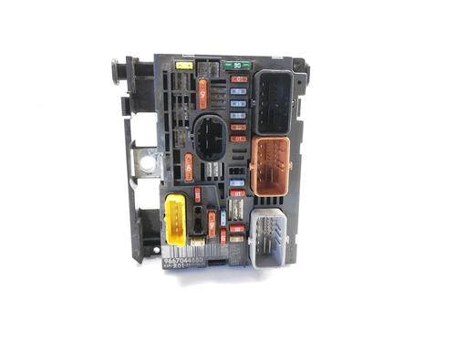 Used Fuse box CITROËN C4 Picasso I MPV (UD_) 1.6 HDi (109 hp) 27679873