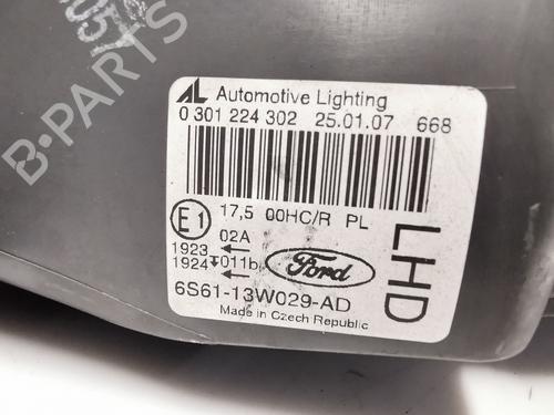 Right headlight FORD FIESTA V (JH_, JD_) 1.25 16V | BP28124504C29 