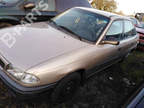 Used Parts OPEL ASTRA F Saloon (T92)  1.6 i (F19, M19)  1067334