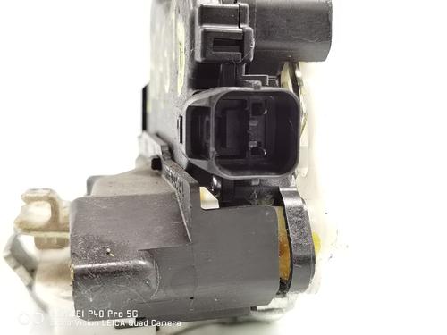 Rear right lock MITSUBISHI OUTLANDER II (CW_W) 2.0 DI-D (CW8W) | BP24867160C99 