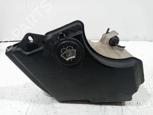 Used Windscreen washer tank BMW 3 (E46) 330 d (204 hp) 9496387