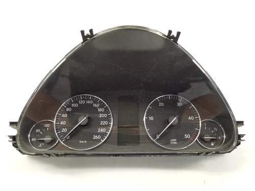 Used Instrument cluster MERCEDES-BENZ C-CLASS Coupe (CL203) [2001-2011]  17454628