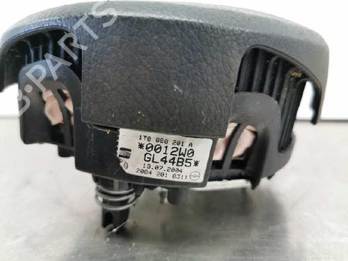 Driver airbag VW POLO (9N_, 9A_) 1.9 SDI | BP8452940C9 
