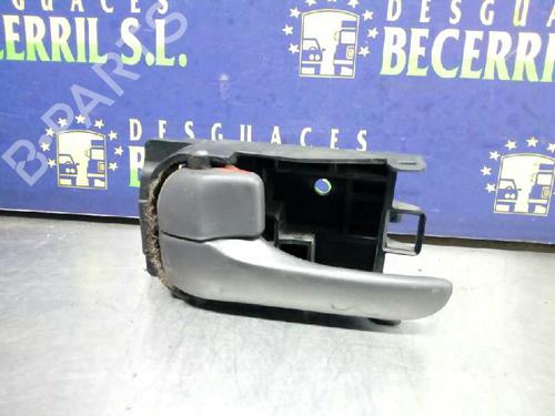 Used Rear left interior door handle NISSAN PRIMERA Hatchback (P11) 2.0 TD (90 hp) 8439644