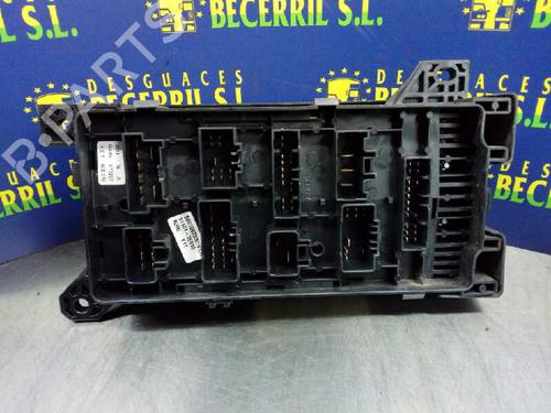 Fuse box KIA SORENTO I (JC) 2.5 CRDi 4WD | BP8449195E1 