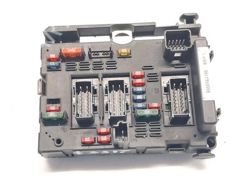 Used Fuse box PEUGEOT 206 Hatchback (2A/C) 1.4 HDi eco 70 (68 hp) 31214079