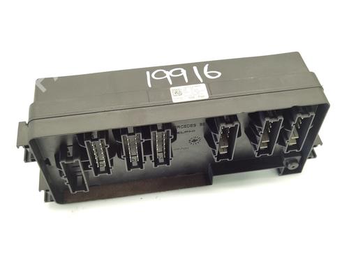 Fuse box MERCEDES-BENZ M-CLASS (W164) ML 320 CDI 4-matic (164.122) | BP27162696E1 