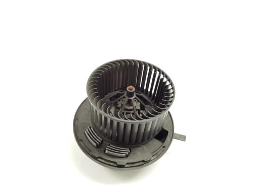 Used Heater blower motor BMW 1 (E87) 120 d (163 hp) 16048653