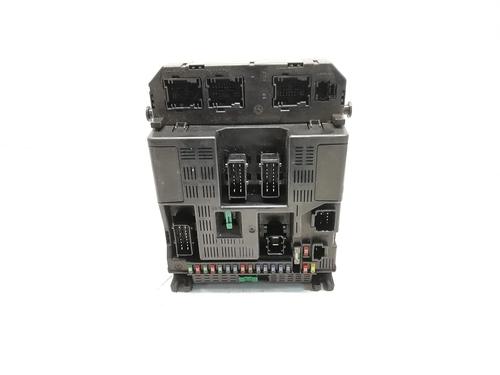 Used Fuse box PEUGEOT 307 (3A/C) 2.0 HDi 90 (90 hp) 30112441