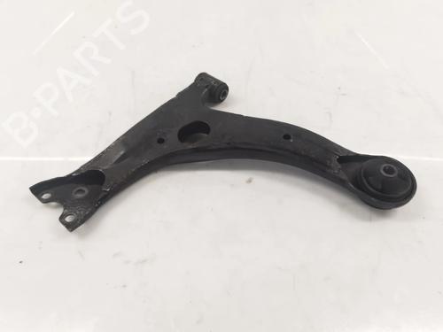 Right front suspension arm TOYOTA AVENSIS (_T25_) 2.0 D-4D (CDT250_, CDT250R) | BP15558349M13 