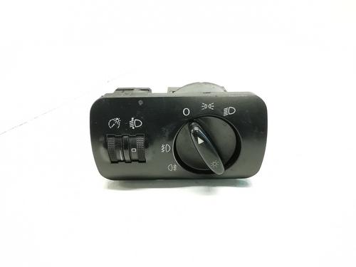 Used Headlight switch SEAT LEON (1M1) 1.6 16 V (105 hp) 30287247