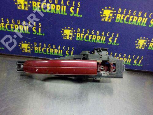 Used Front left exterior door handle Front left exterior door handle FORD C-MAX (DM2) 1.6 (100 hp) 8458372 8458372