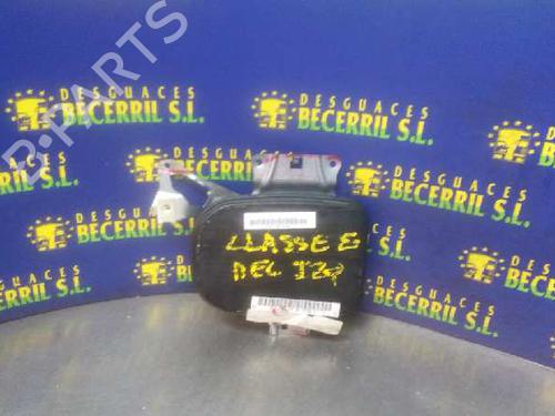 Airbag siège gauche MERCEDES-BENZ E-CLASS (W210) E 320 (210.065) (224 hp) 8435032