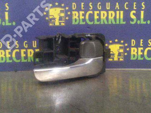 front-right-interior-door-handle-nissan-x-trail-i-t30-22-dci-fwd-2001-2002-2003-2004-2005-2006-2007-2008-2009-2010-2011-2012-2013-8430739 main image