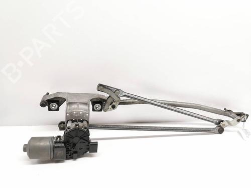 Used Front wiper motor FORD FOCUS C-MAX (DM2) [2003-2007]  8479686
