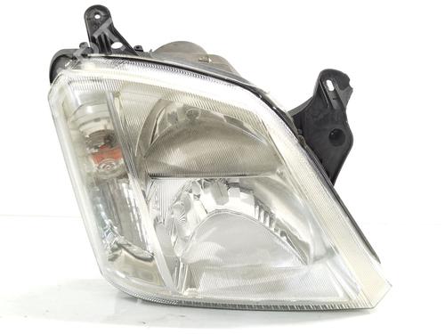 Used Right headlight OPEL MERIVA A MPV (X03) 1.7 DTI (E75) (75 hp) 31353961