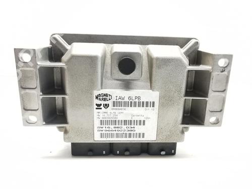 Used Engine control unit (ECU) Engine control unit (ECU) PEUGEOT 407 (6D_) 2.0 16V (6DRFJC, 6DRFJE, 6DRFJF) (140 hp) 33854727 33854727