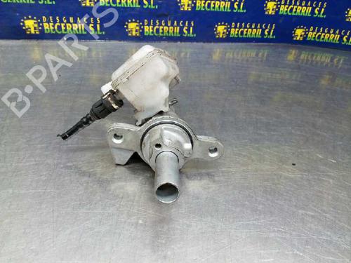 Used Brake master cylinder FORD FIESTA VI (CB1, CCN) [2008-2017]  8448365