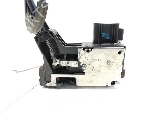 Front left lock FORD FIESTA V (JH_, JD_) 1.4 TDCi | BP29924277C98