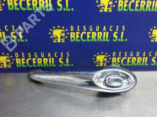 front-right-exterior-door-handle-chrysler-pt-cruiser-pt_-20-2000-2001-2002-2003-2004-2005-2006-2007-2008-2009-2010-8448397 main image